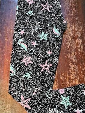 SweetLegs Under The Sea Printed Leggings Black & Pink